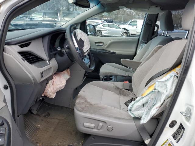 Photo 6 VIN: 5TDKK3DC5FS566671 - TOYOTA SIENNA LE 