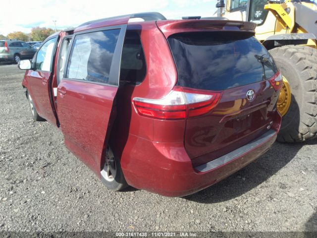 Photo 2 VIN: 5TDKK3DC5FS580215 - TOYOTA SIENNA 