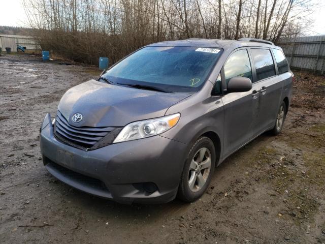 Photo 1 VIN: 5TDKK3DC5FS582479 - TOYOTA SIENNA LE 