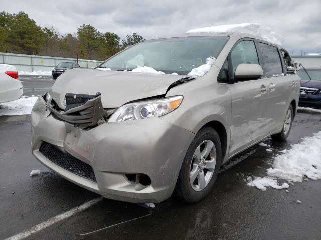 Photo 1 VIN: 5TDKK3DC5FS597354 - TOYOTA SIENNA LE 