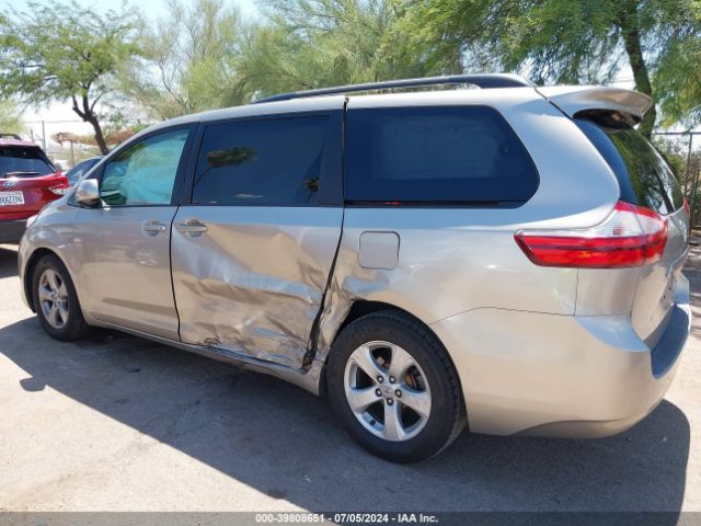 Photo 5 VIN: 5TDKK3DC5FS626173 - TOYOTA SIENNA 