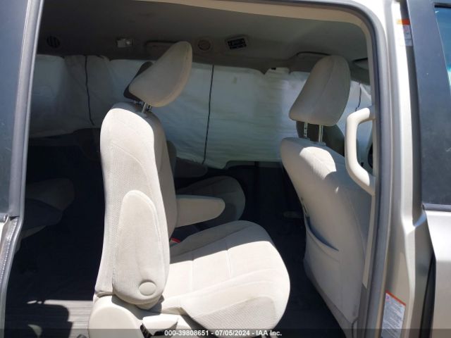 Photo 7 VIN: 5TDKK3DC5FS626173 - TOYOTA SIENNA 