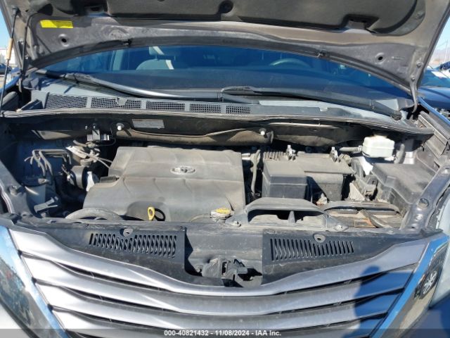 Photo 9 VIN: 5TDKK3DC5FS627503 - TOYOTA SIENNA 