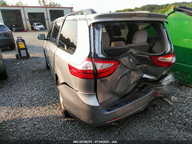 Photo 2 VIN: 5TDKK3DC5FS644091 - TOYOTA SIENNA 