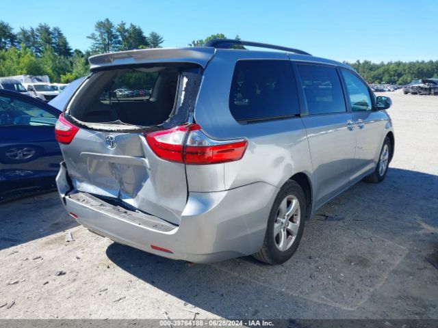 Photo 3 VIN: 5TDKK3DC5FS667354 - TOYOTA SIENNA 