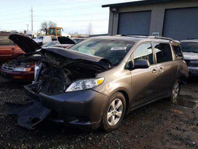 Photo 1 VIN: 5TDKK3DC5FS671291 - TOYOTA SIENNA LE 