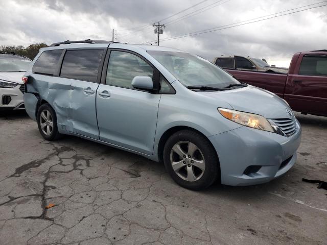 Photo 3 VIN: 5TDKK3DC5FS674949 - TOYOTA SIENNA LE 