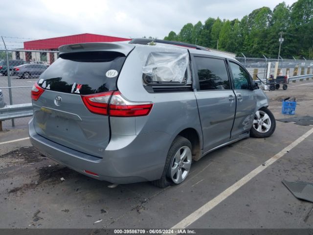 Photo 3 VIN: 5TDKK3DC5GS698265 - TOYOTA SIENNA 