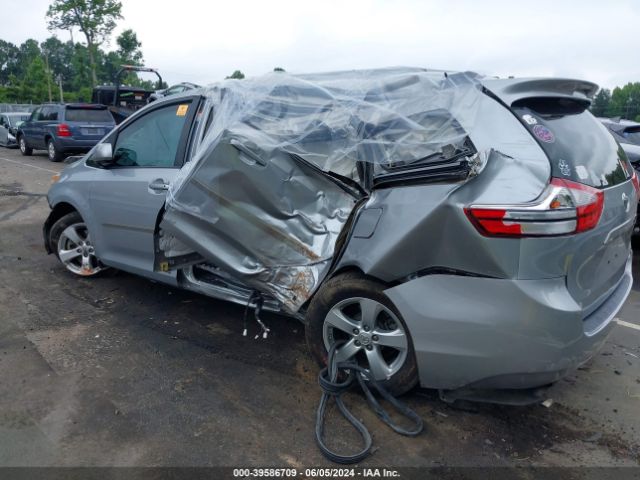 Photo 5 VIN: 5TDKK3DC5GS698265 - TOYOTA SIENNA 