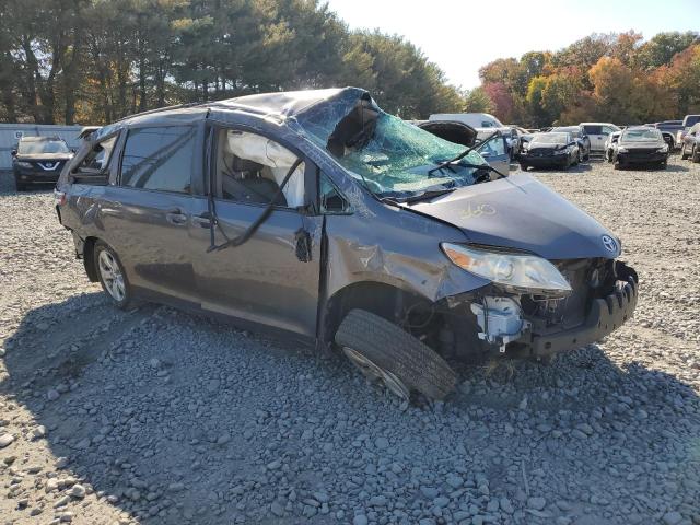 Photo 3 VIN: 5TDKK3DC5GS702122 - TOYOTA SIENNA LE 