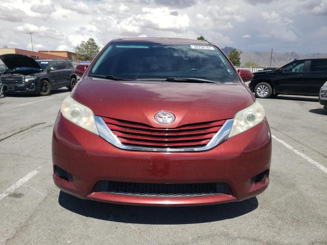 Photo 4 VIN: 5TDKK3DC5GS707904 - TOYOTA SIENNA LE 