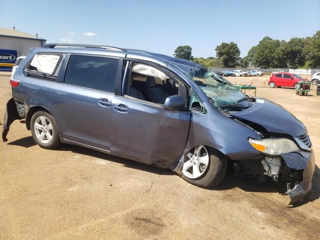 Photo 3 VIN: 5TDKK3DC5GS712827 - TOYOTA SIENNA LE 