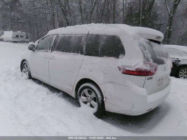 Photo 2 VIN: 5TDKK3DC5GS716313 - TOYOTA SIENNA 