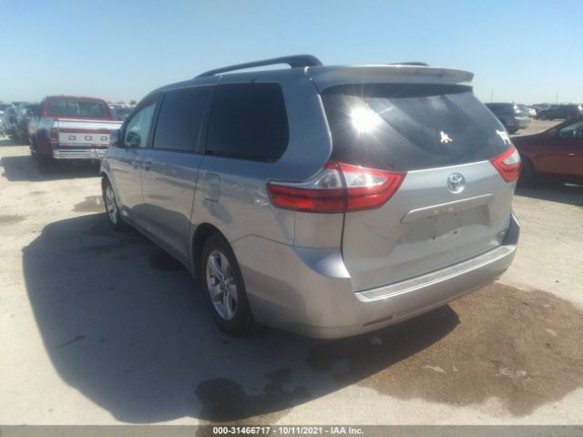 Photo 2 VIN: 5TDKK3DC5GS742801 - TOYOTA SIENNA 