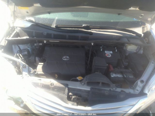 Photo 9 VIN: 5TDKK3DC5GS742801 - TOYOTA SIENNA 