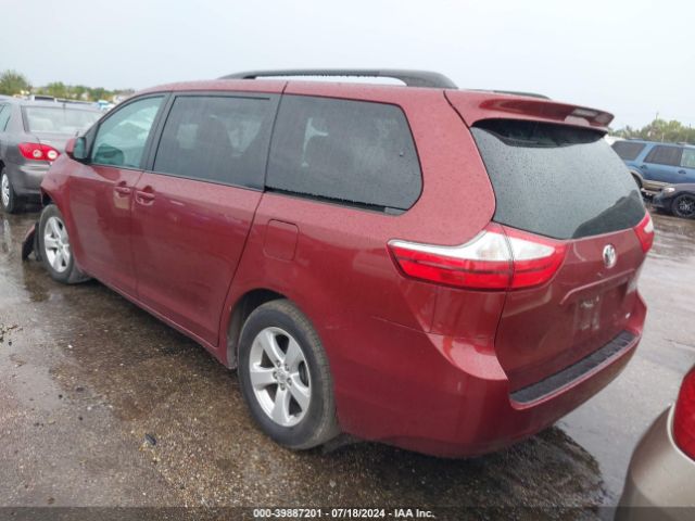 Photo 2 VIN: 5TDKK3DC5GS752633 - TOYOTA SIENNA 