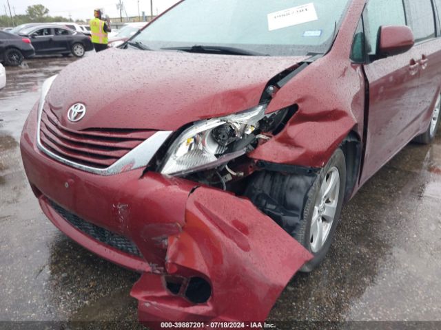 Photo 5 VIN: 5TDKK3DC5GS752633 - TOYOTA SIENNA 