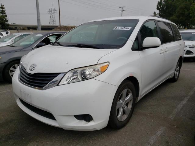 Photo 0 VIN: 5TDKK3DC6BS012341 - TOYOTA SIENNA LE 