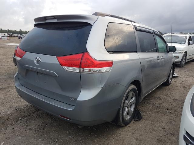 Photo 3 VIN: 5TDKK3DC6BS014526 - TOYOTA SIENNA LE 