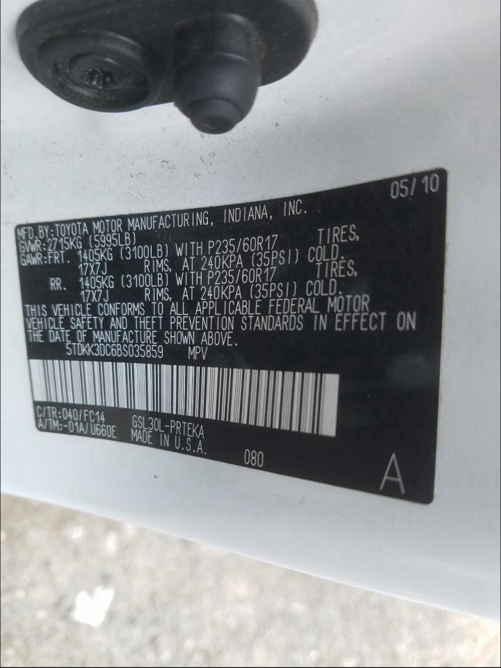 Photo 9 VIN: 5TDKK3DC6BS035859 - TOYOTA SIENNA LE 