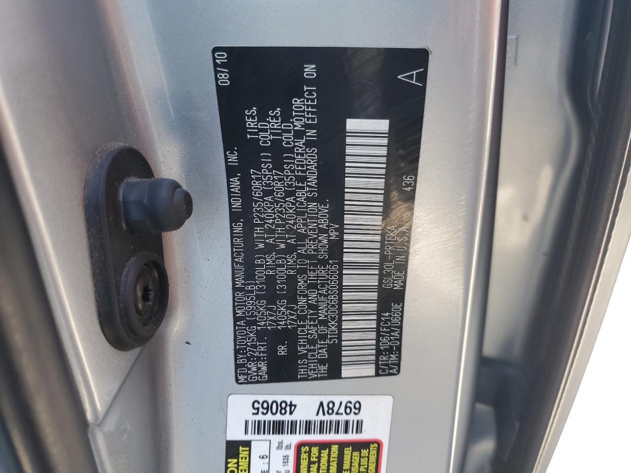 Photo 12 VIN: 5TDKK3DC6BS066061 - TOYOTA SIENNA 