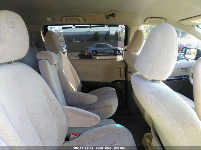 Photo 7 VIN: 5TDKK3DC6BS099450 - TOYOTA SIENNA 