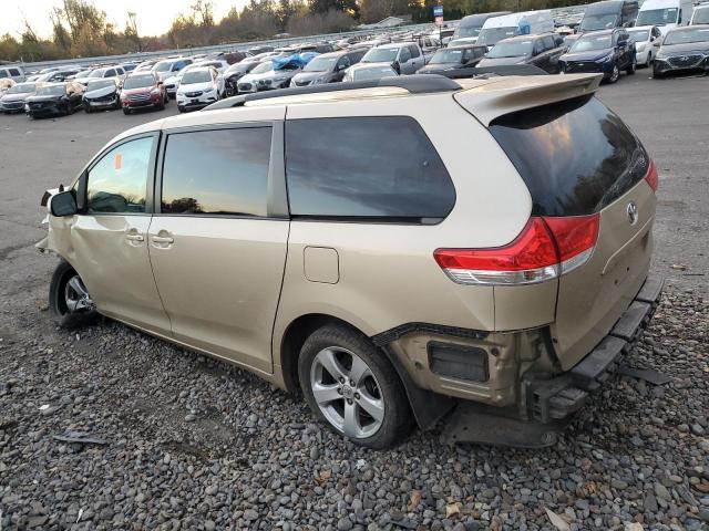 Photo 1 VIN: 5TDKK3DC6BS113721 - TOYOTA SIENNA LE 