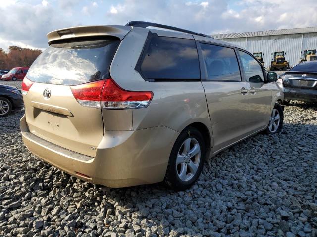 Photo 3 VIN: 5TDKK3DC6BS114979 - TOYOTA SIENNA LE 