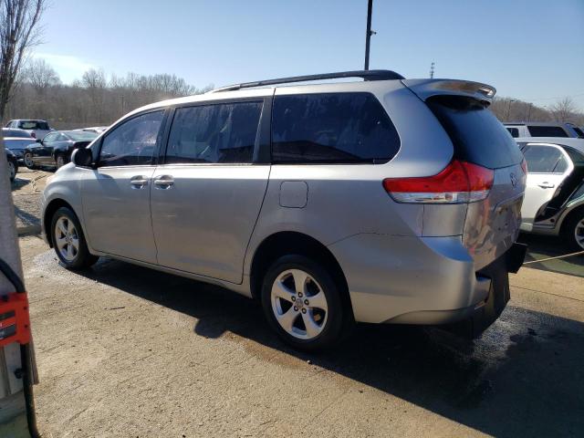 Photo 1 VIN: 5TDKK3DC6BS118546 - TOYOTA SIENNA LE 