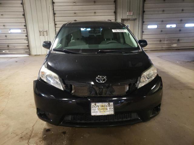 Photo 4 VIN: 5TDKK3DC6BS143723 - TOYOTA SIENNA LE 