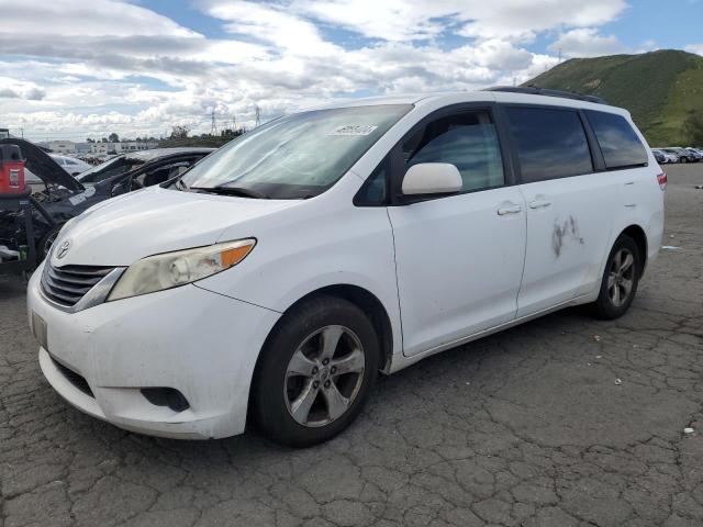 Photo 0 VIN: 5TDKK3DC6BS160473 - TOYOTA SIENNA LE 