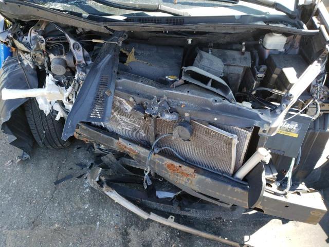 Photo 6 VIN: 5TDKK3DC6BS172607 - TOYOTA SIENNA LE 