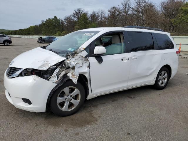 Photo 0 VIN: 5TDKK3DC6BS174714 - TOYOTA SIENNA LE 