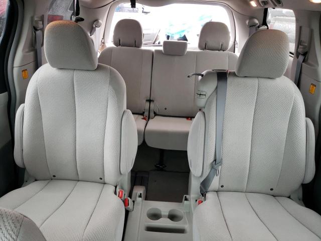 Photo 9 VIN: 5TDKK3DC6CS178229 - TOYOTA SIENNA LE 