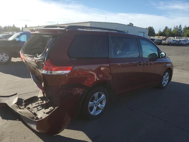 Photo 2 VIN: 5TDKK3DC6CS181924 - TOYOTA SIENNA LE 