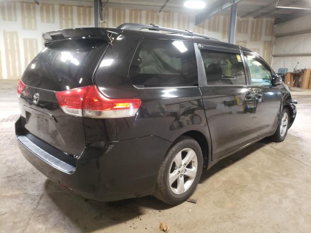 Photo 3 VIN: 5TDKK3DC6CS189327 - TOYOTA SIENNA LE 