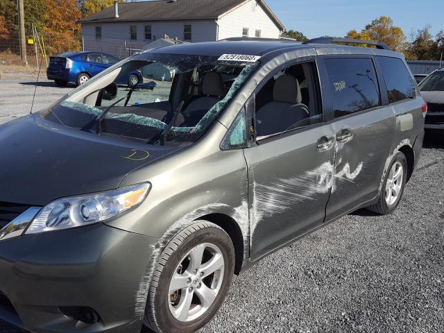 Photo 8 VIN: 5TDKK3DC6CS192325 - TOYOTA SIENNA LE 