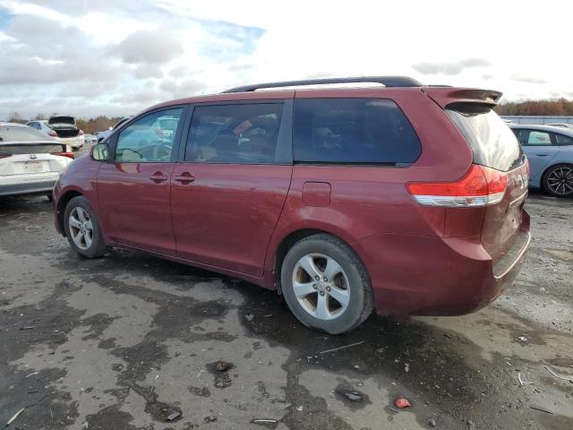 Photo 1 VIN: 5TDKK3DC6CS199730 - TOYOTA SIENNA LE 