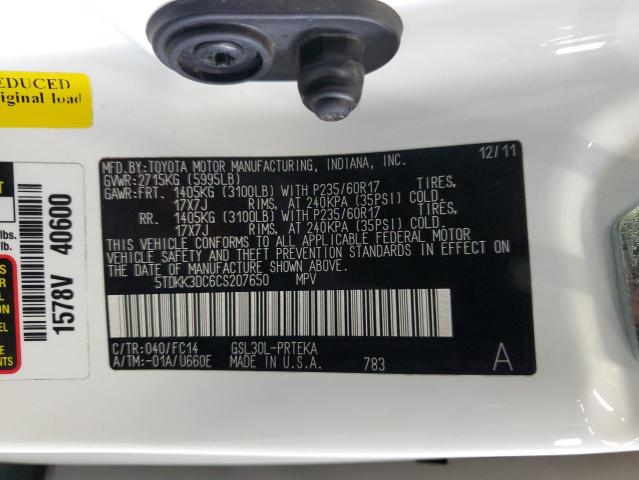 Photo 12 VIN: 5TDKK3DC6CS207650 - TOYOTA SIENNA LE 