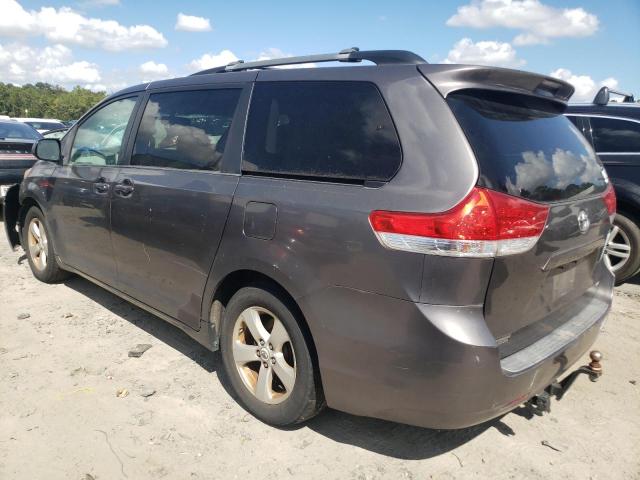 Photo 1 VIN: 5TDKK3DC6CS213335 - TOYOTA SIENNA LE 