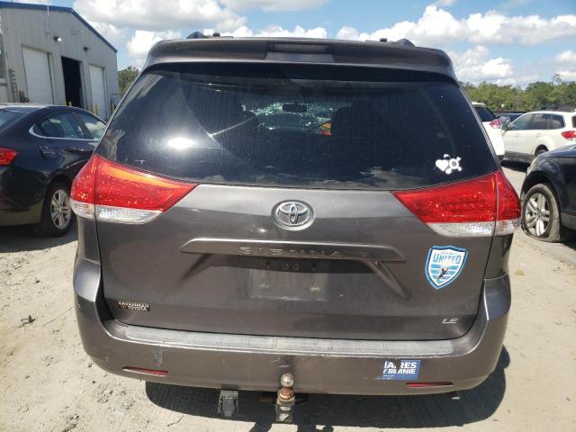 Photo 5 VIN: 5TDKK3DC6CS213335 - TOYOTA SIENNA LE 