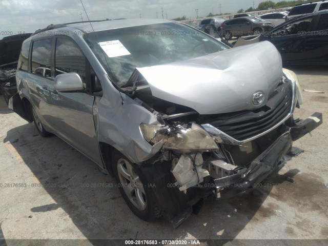 Photo 0 VIN: 5TDKK3DC6CS226456 - TOYOTA SIENNA 