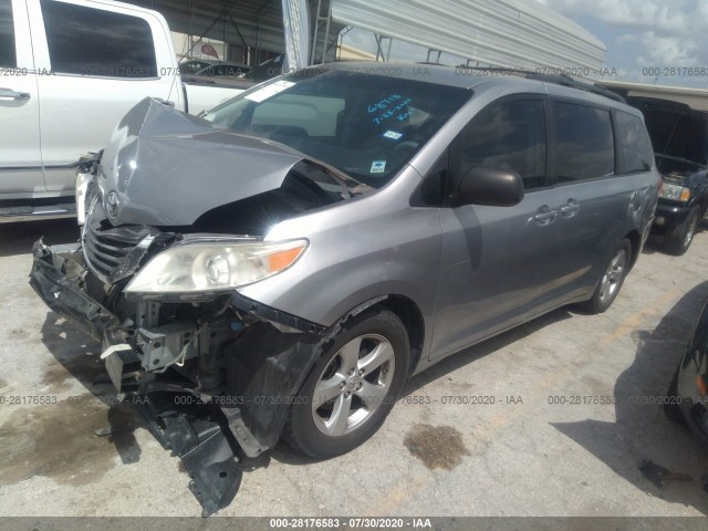 Photo 1 VIN: 5TDKK3DC6CS226456 - TOYOTA SIENNA 