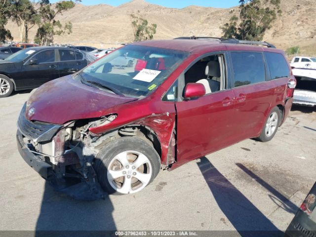 Photo 1 VIN: 5TDKK3DC6CS239160 - TOYOTA SIENNA 