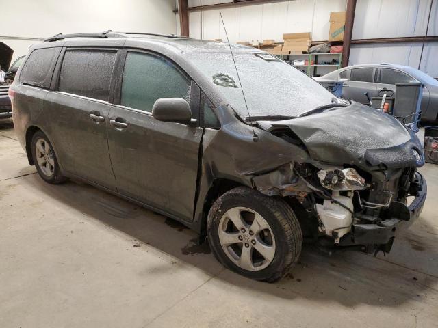 Photo 3 VIN: 5TDKK3DC6CS241359 - TOYOTA SIENNA LE 