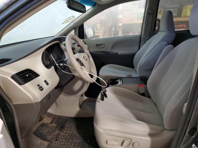 Photo 6 VIN: 5TDKK3DC6CS241359 - TOYOTA SIENNA LE 