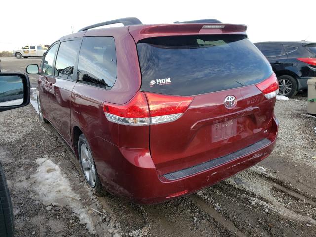 Photo 2 VIN: 5TDKK3DC6CS267038 - TOYOTA SIENNA LE 