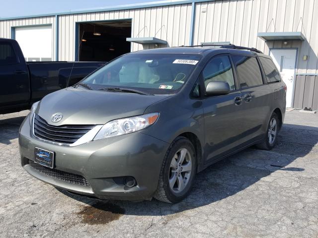 Photo 1 VIN: 5TDKK3DC6DS287596 - TOYOTA SIENNA LE 