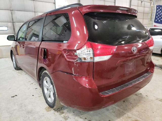 Photo 2 VIN: 5TDKK3DC6DS307622 - TOYOTA SIENNA LE 