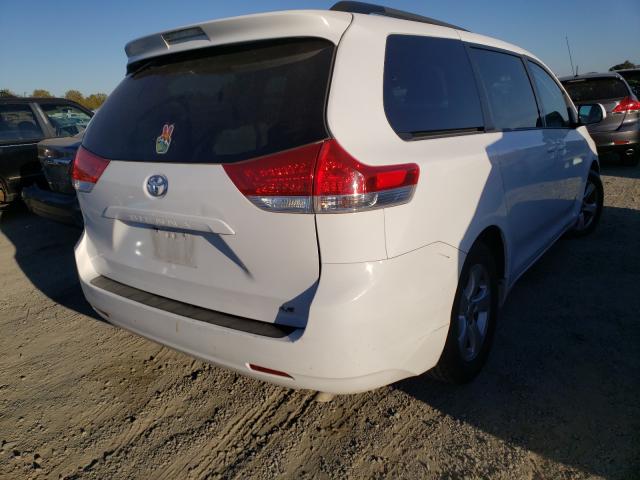 Photo 3 VIN: 5TDKK3DC6DS313422 - TOYOTA SIENNA LE 